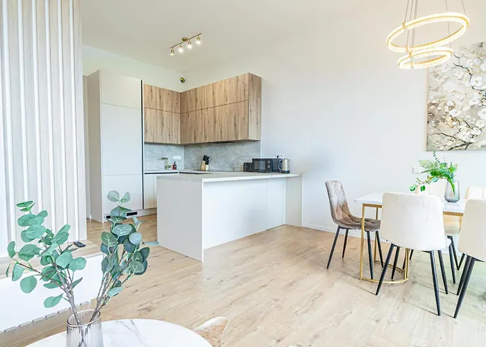 Fancy With Amazing Sky View * Bratislava