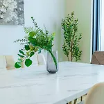 아파트 Fancy With Amazing Sky View 브라티슬라바