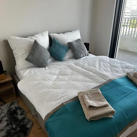 Apartment Fancy With Amazing Sky View *