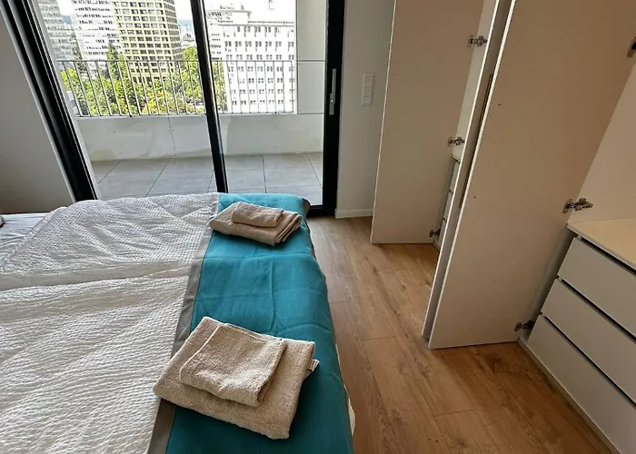 Apartment Fancy With Amazing Sky View *