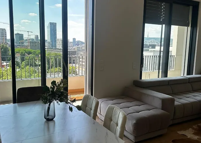 Apartment Fancy With Amazing Sky View Bratislava