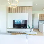 Fancy With Amazing Sky View شقة *